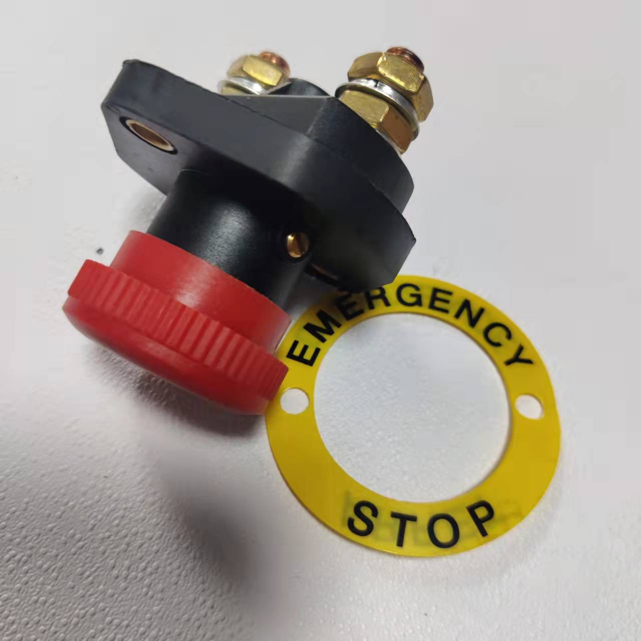 12V 75A Solenoid Emergency Stop Switch with Rotating Release - Image 3