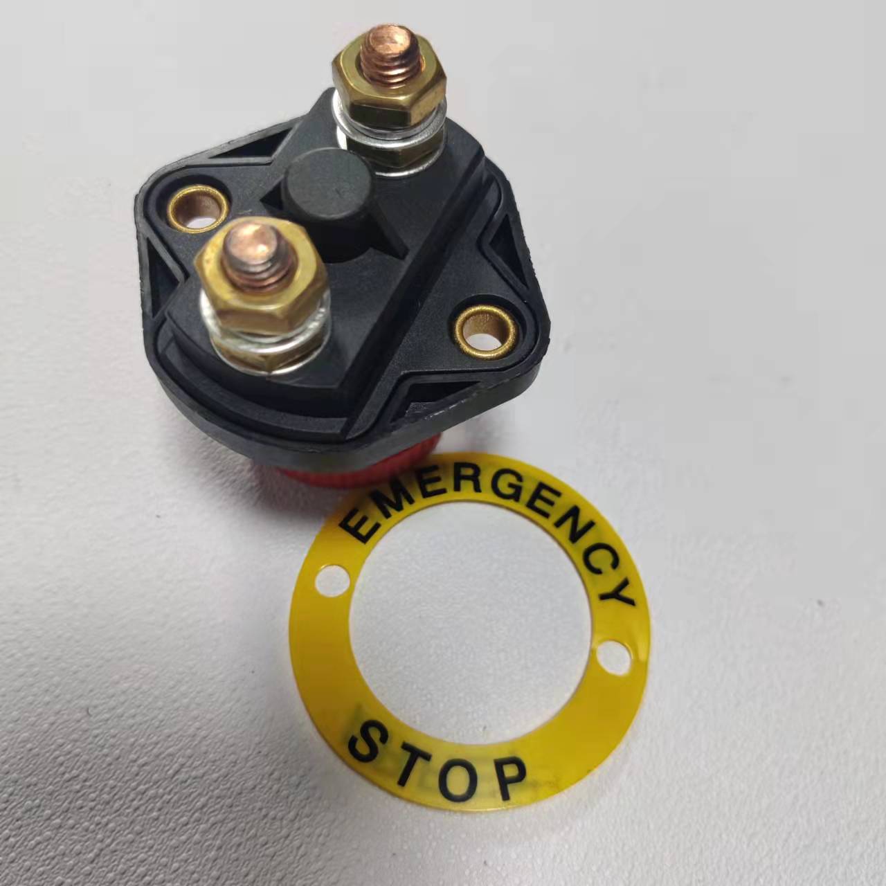 12V 75A Solenoid Emergency Stop Switch with Rotating Release - Image 6